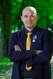 Тренер-преподаватель по баскетболу Ярошенко Сергей Сергеевич